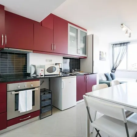 Amazing Views 2bed/2bath In Graca * 리스본